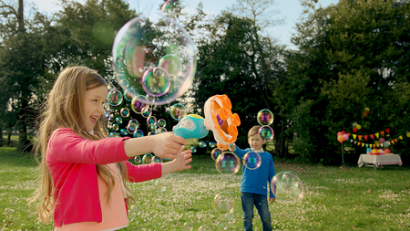 Bańki Fru Blu -Miotacz Pistolet do Baniek + Płyn