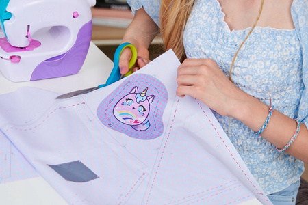 Cool Maker - Maszyna do szycia dla dzieci Fashion Studio