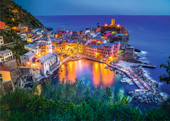 TREFL Puzzle 2000 el Vernazza o Zmroku